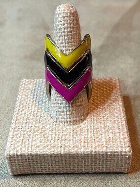 Vintage Y2K Hot Topic Three Tier Chevron Enamel Stacking Ring Lot Womens Size 7